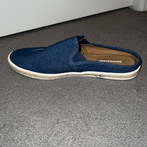 Aerosoles embroidered Girl Power Fun For All Slip On Sneaker Women’9 - Picture 7 of 12